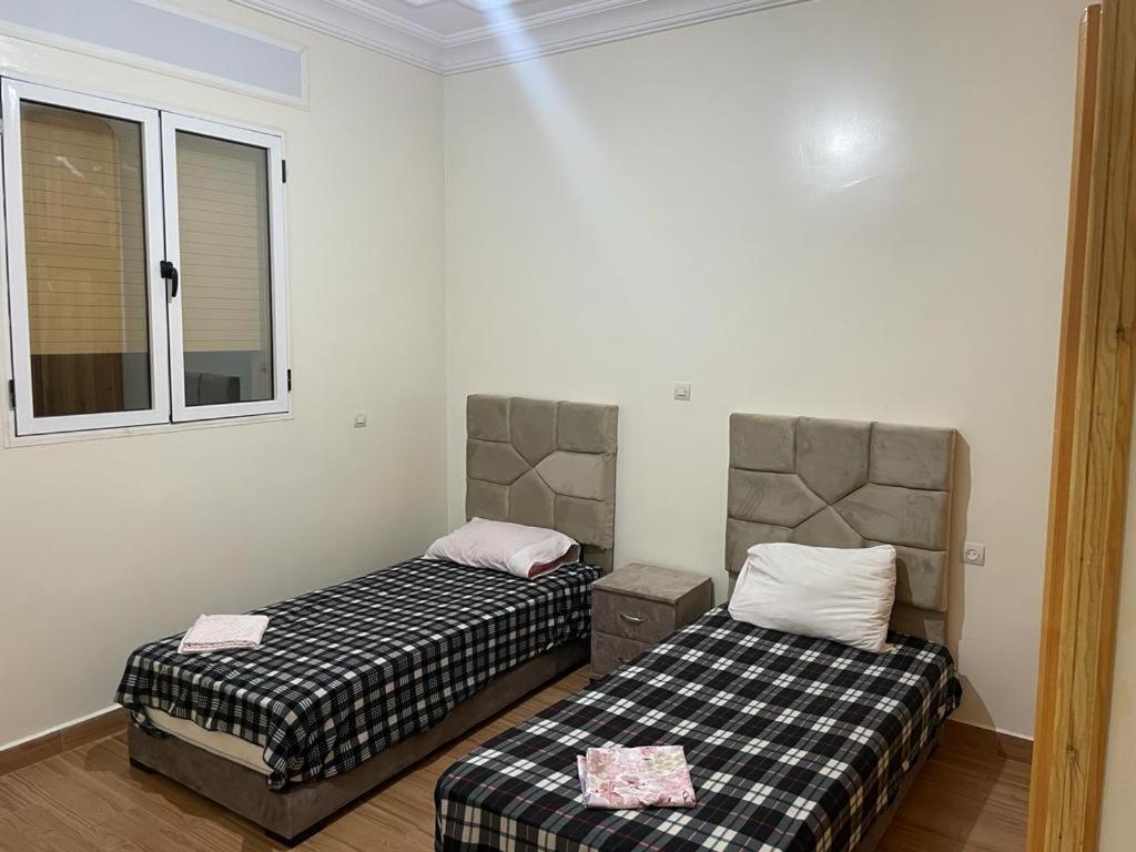 Appartement A Louer Лараш Екстериор снимка